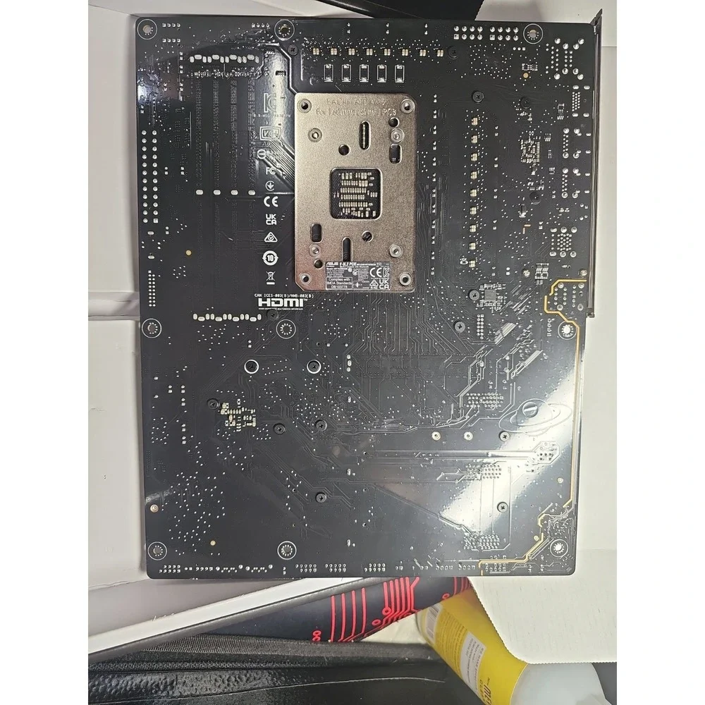 MSI MPG X870E CARBON WIFI7 ATX AMD AM5 DDR5 Gaming Motherboard